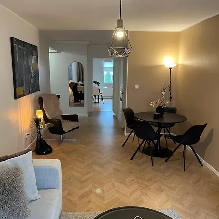 Апартаменты Tilava Kolmio, Oma Autopaikka