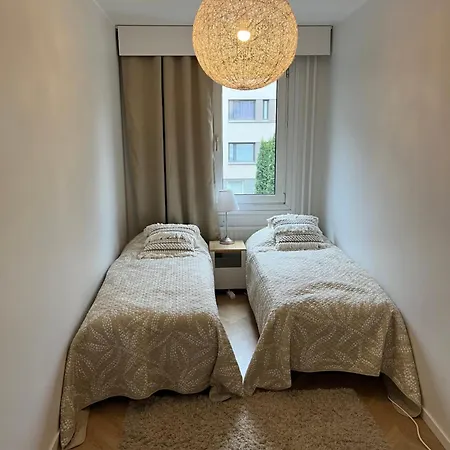 Tilava Kolmio, Oma Autopaikka * タンペレ